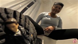 Giantess Crew - Princess J - Breaking In